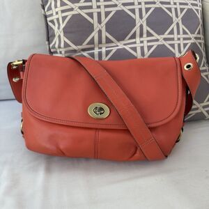 Auth Coach Leather Z23987 Medium Flap Shoulder Crossbody Duffle Bag Orange Coral